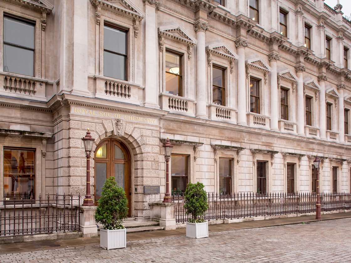 Kitchen Filter Cleaning at Royal Society of Chemistry in Central London